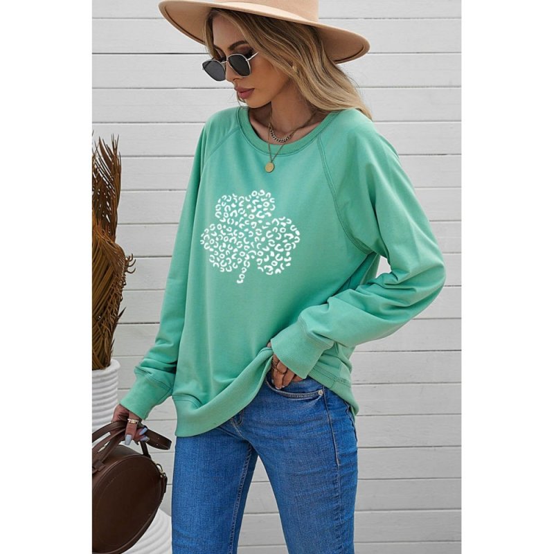 Green Leopard Clover Print Long Sleeve Sweatshirt